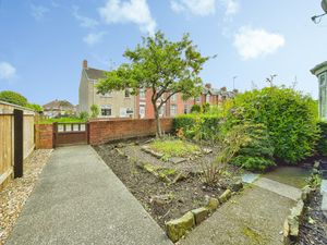 Photo 6- click for photo gallery